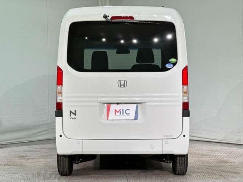 N-VAN