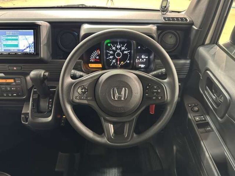 N-VAN