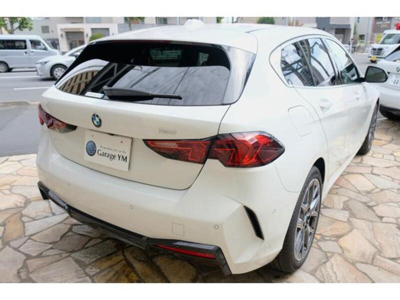 1 SERIES