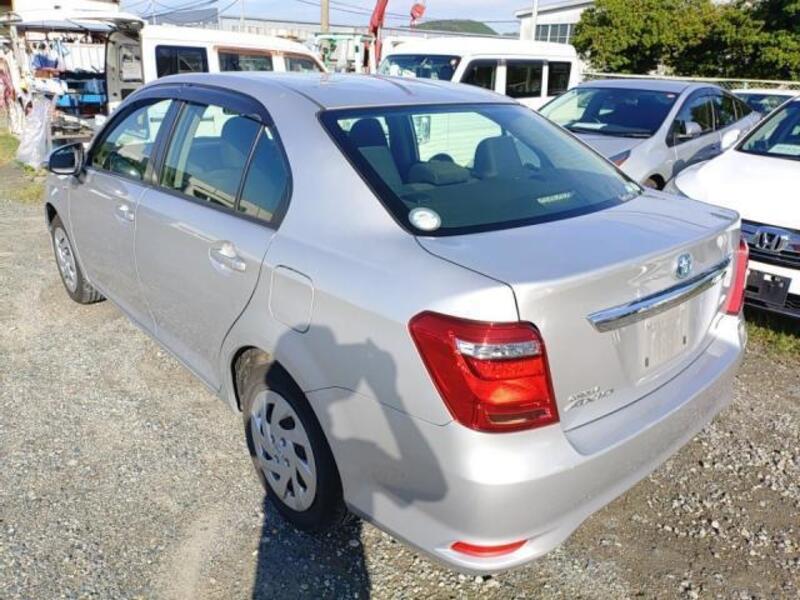 COROLLA AXIO