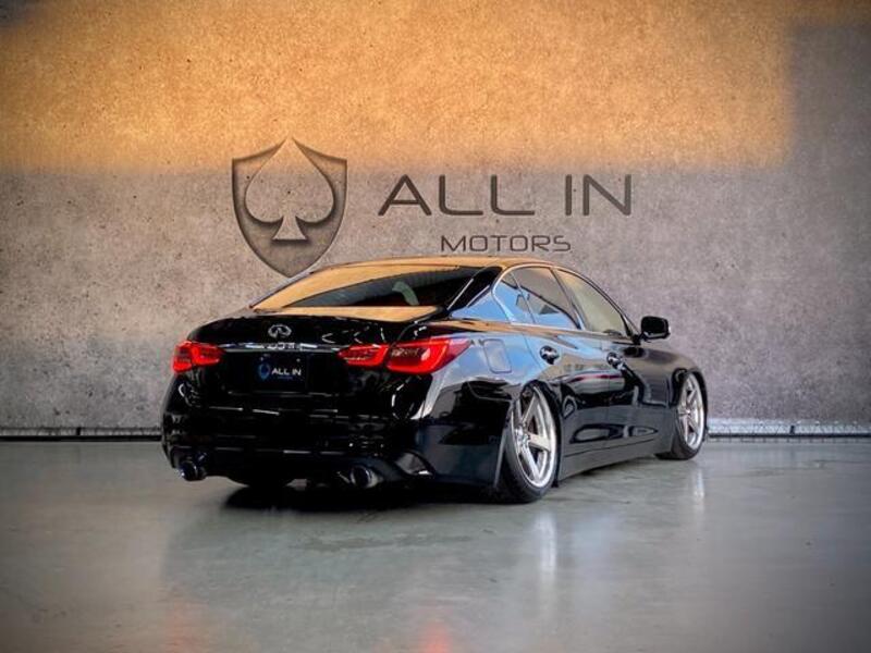 SKYLINE