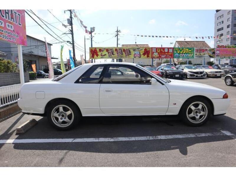 SKYLINE