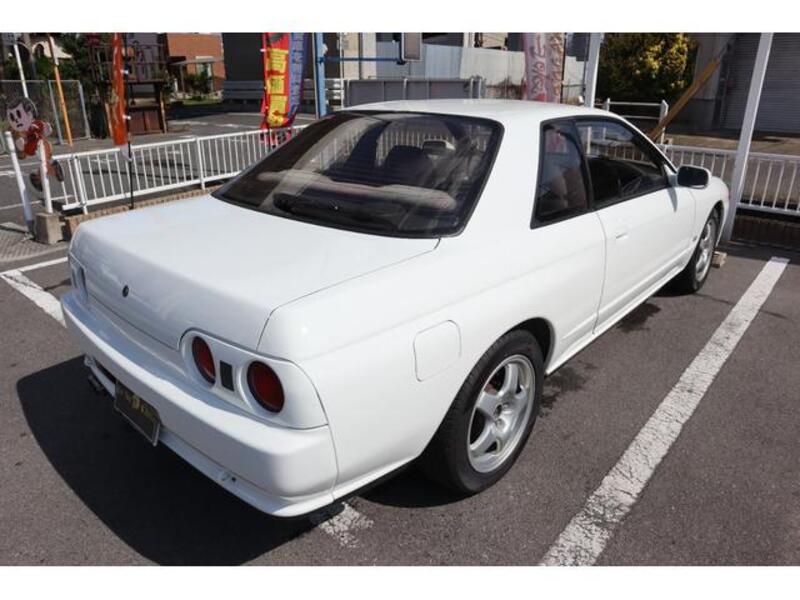 SKYLINE