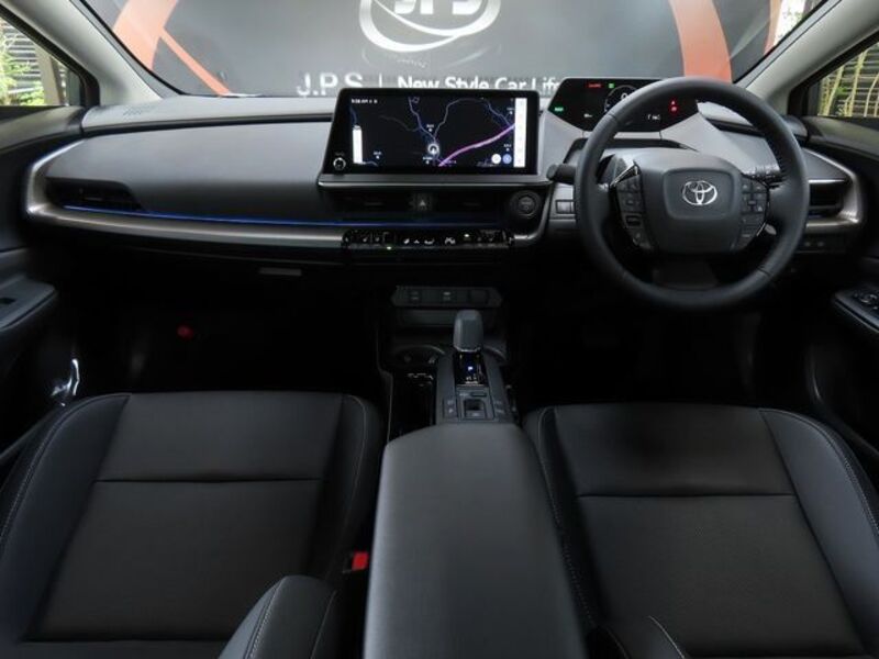 PRIUS PHV