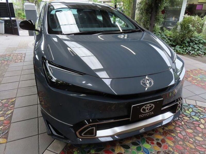 PRIUS PHV