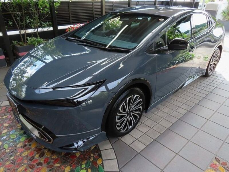 PRIUS PHV