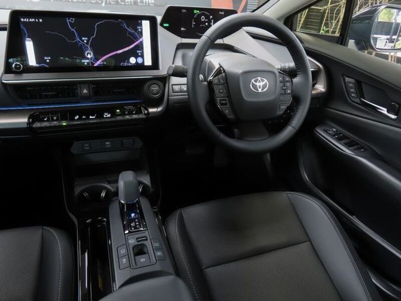 PRIUS PHV