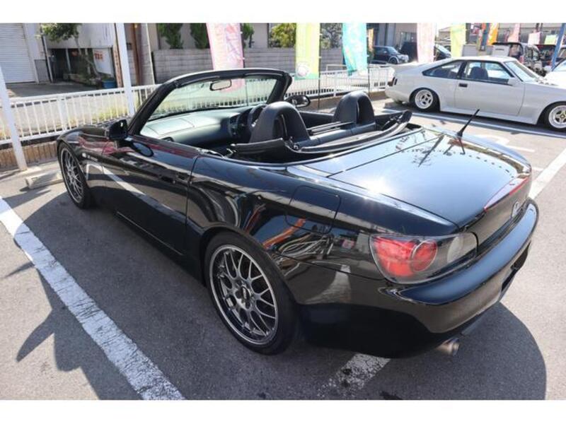 S2000