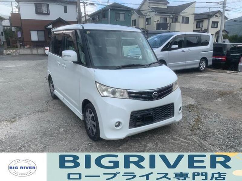 NISSAN ROOX