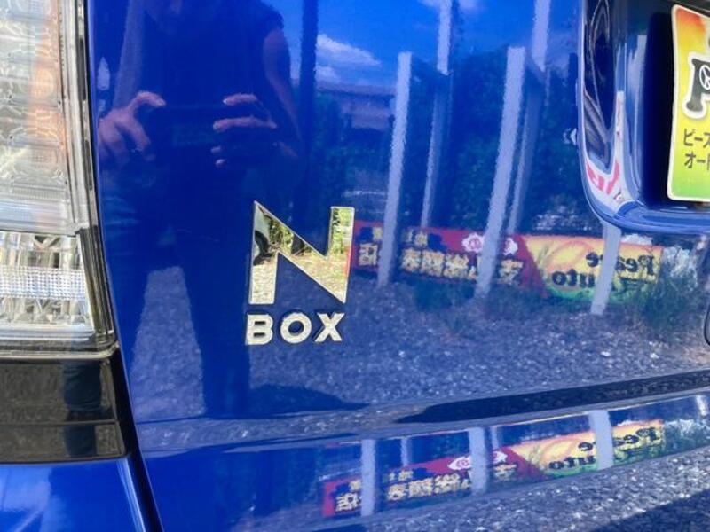 N BOX CUSTOM
