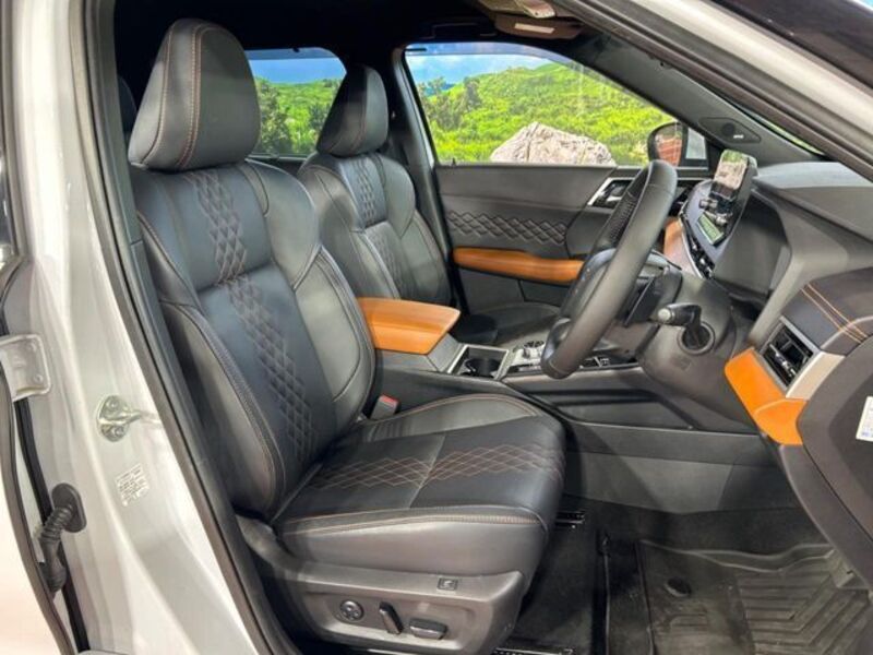 OUTLANDER PHEV