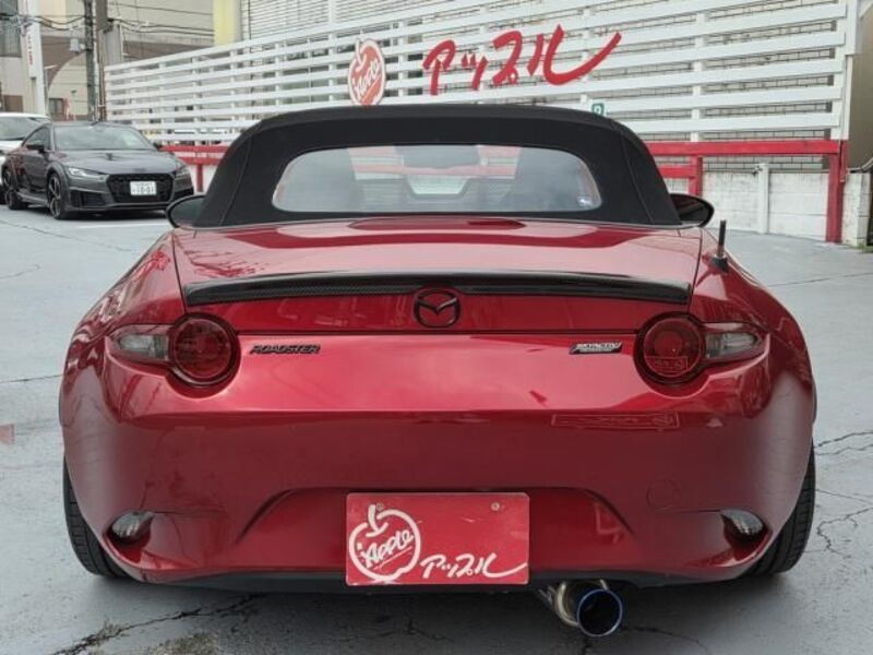 ROADSTER