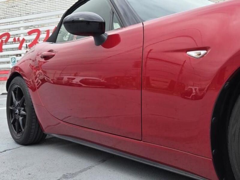ROADSTER
