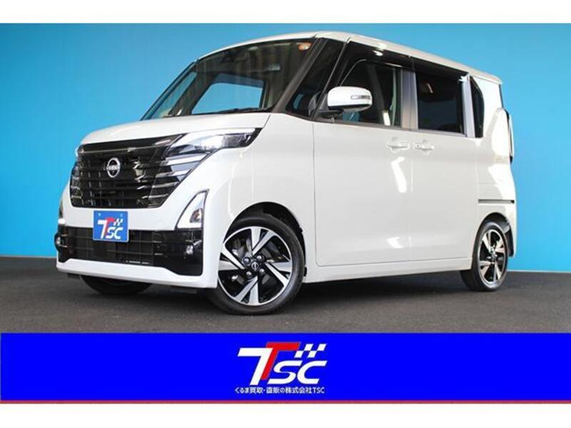 NISSAN ROOX