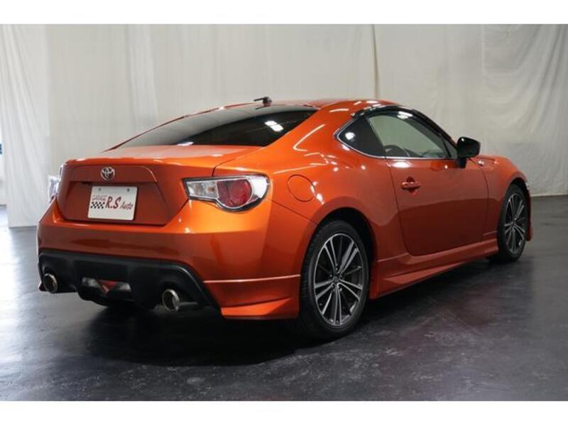 86