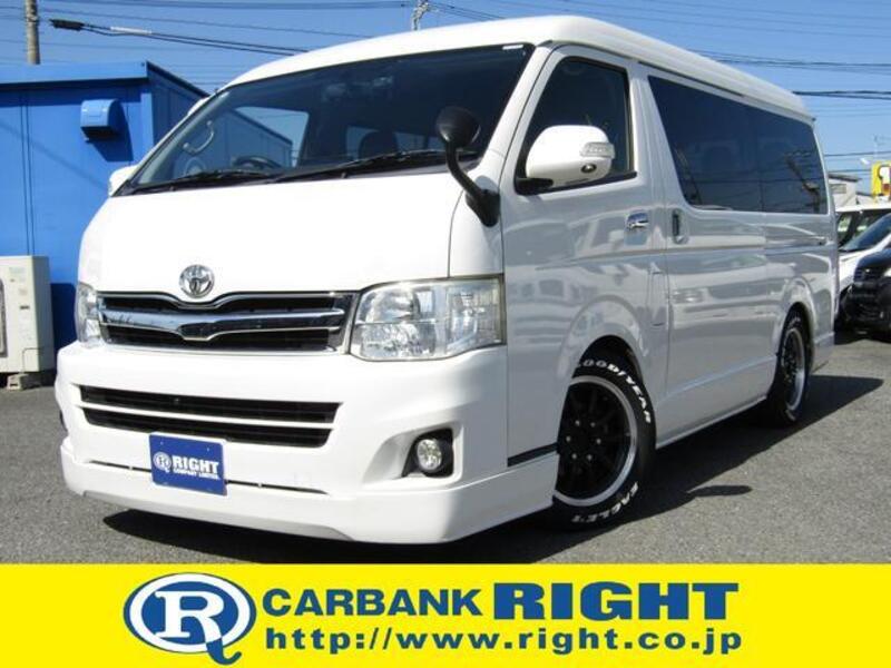 TOYOTA HIACE WAGON