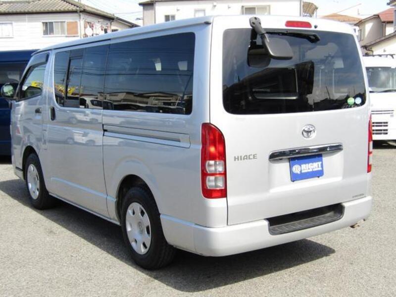 HIACE VAN