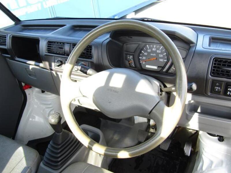 MINICAB TRUCK