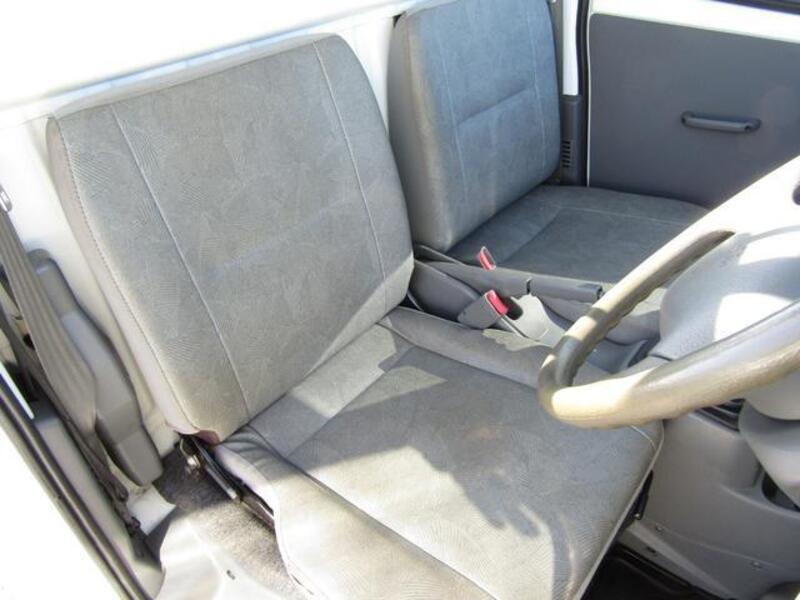 MINICAB TRUCK