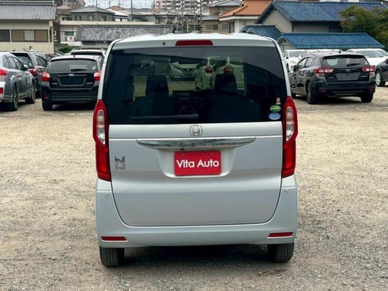 N BOX