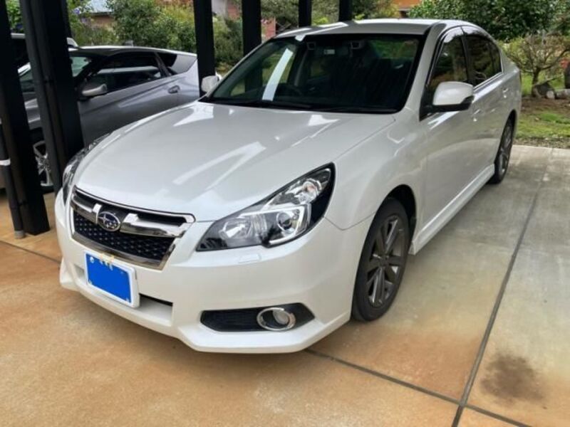 LEGACY B4-0