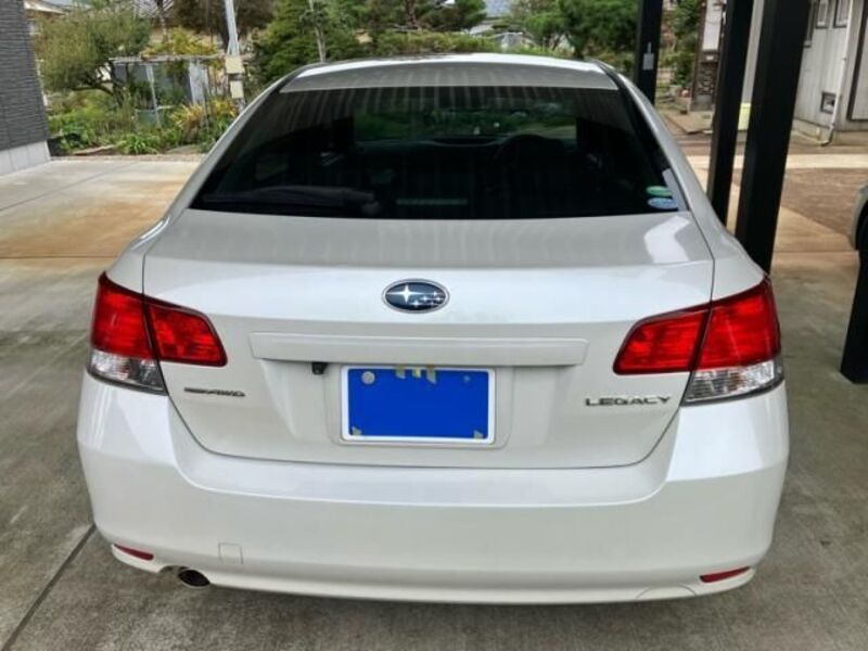 LEGACY B4