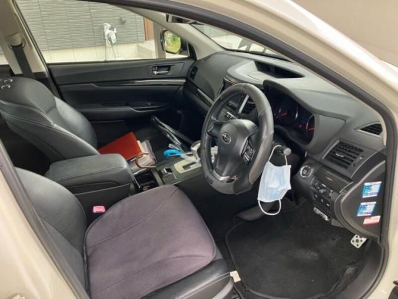 LEGACY B4
