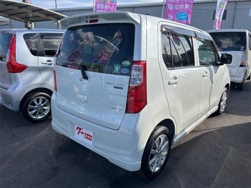 WAGON R