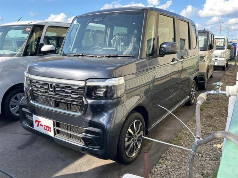 HONDA N BOX CUSTOM