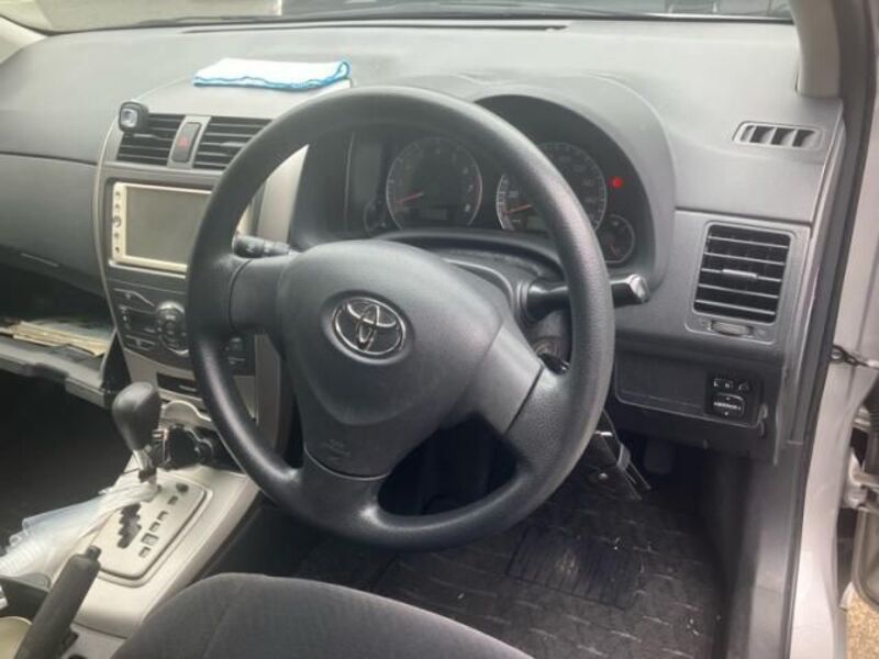 COROLLA FIELDER