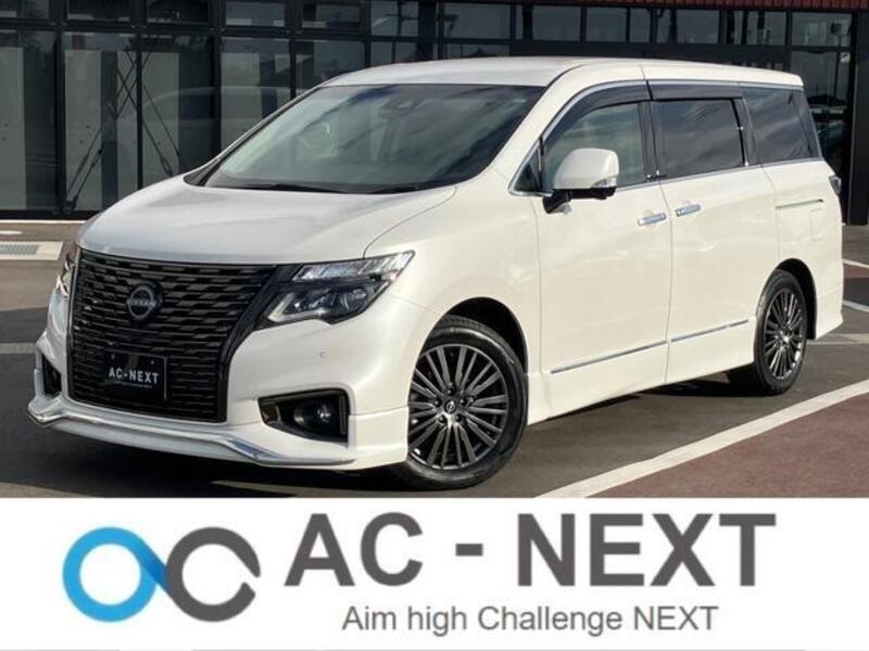 NISSAN ELGRAND