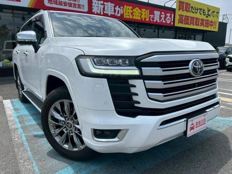 LAND CRUISER