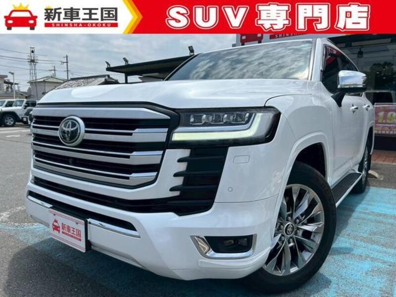 TOYOTA LAND CRUISER