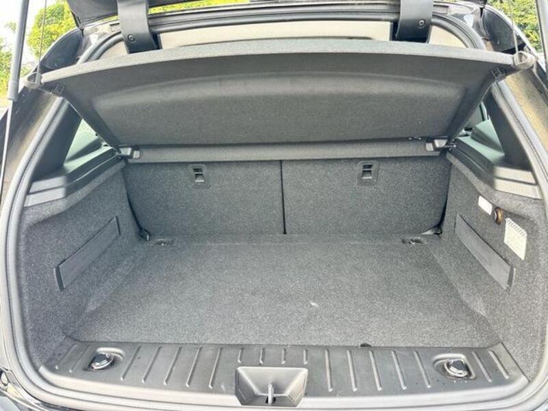 i3