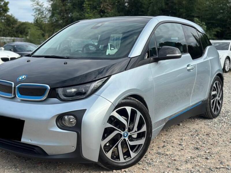 i3