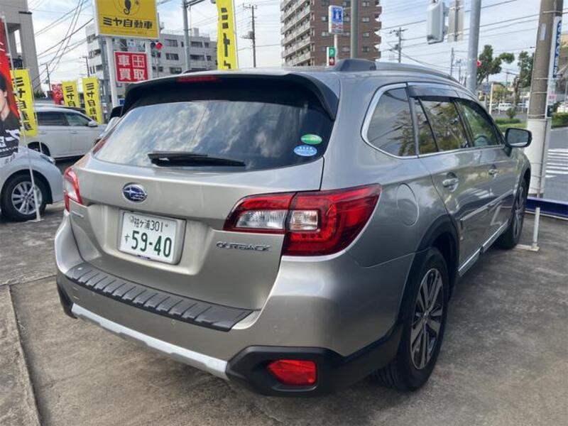 LEGACY OUTBACK
