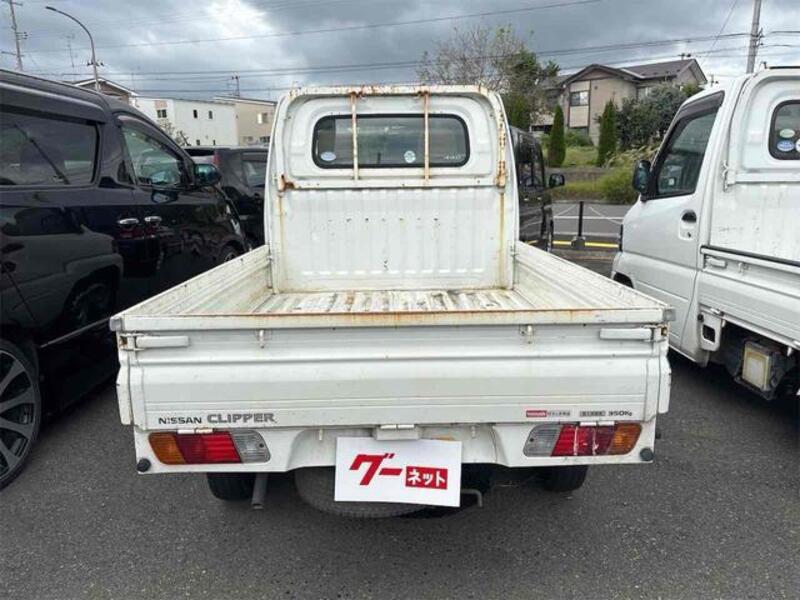 CLIPPER TRUCK