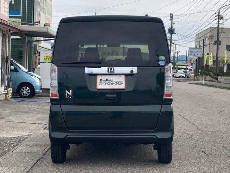 N BOX