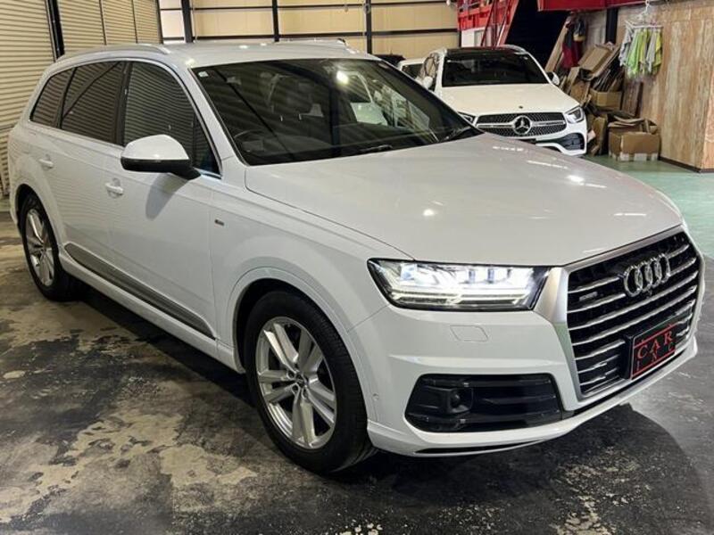 Q7