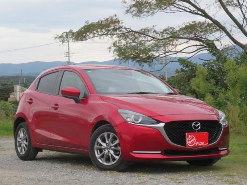 MAZDA2