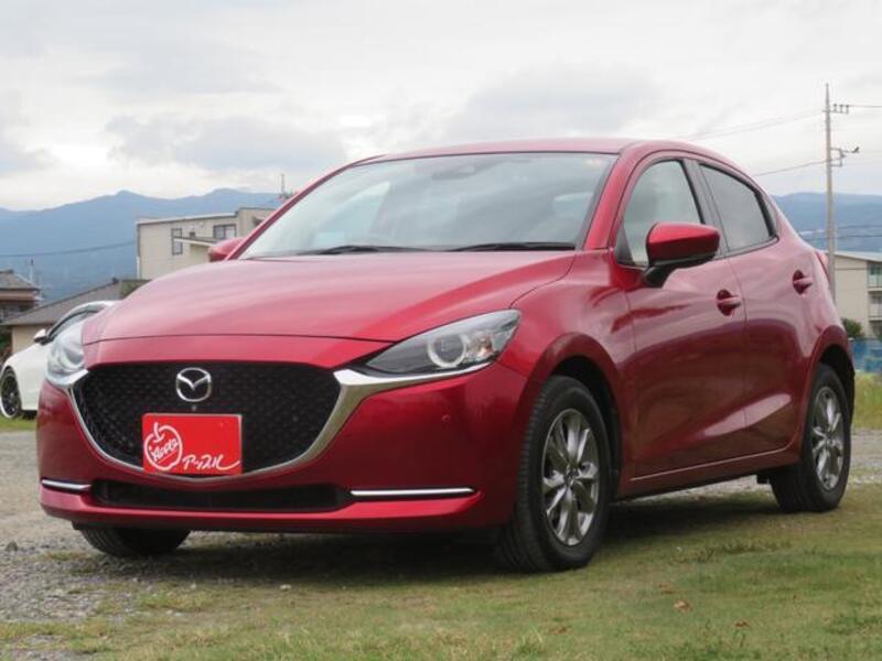 MAZDA2