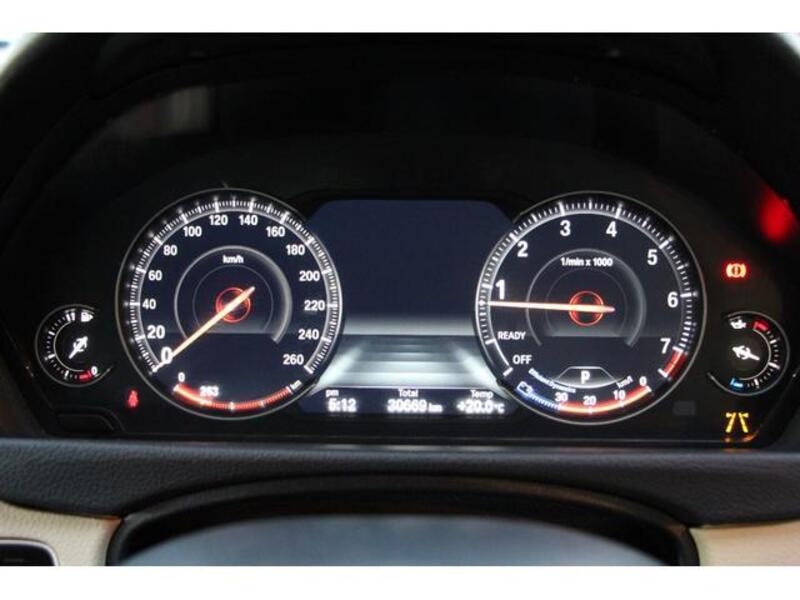 4 SERIES