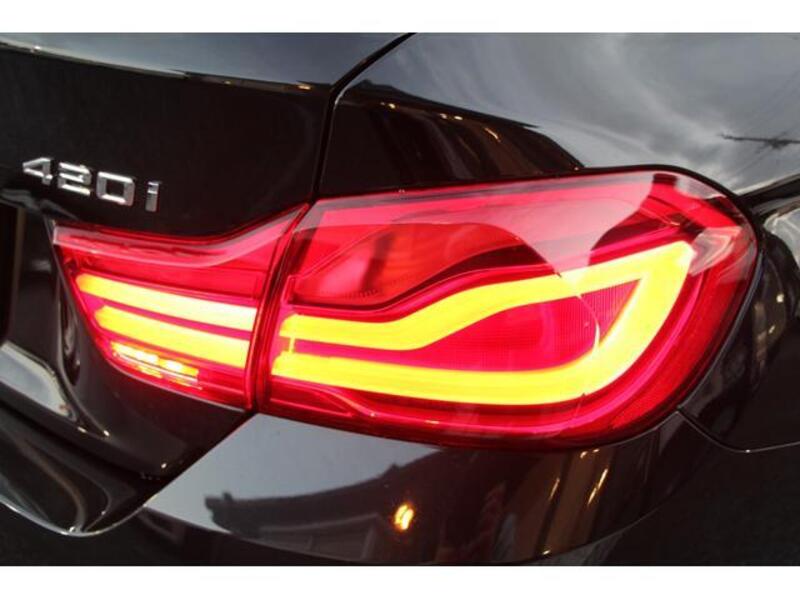 4 SERIES