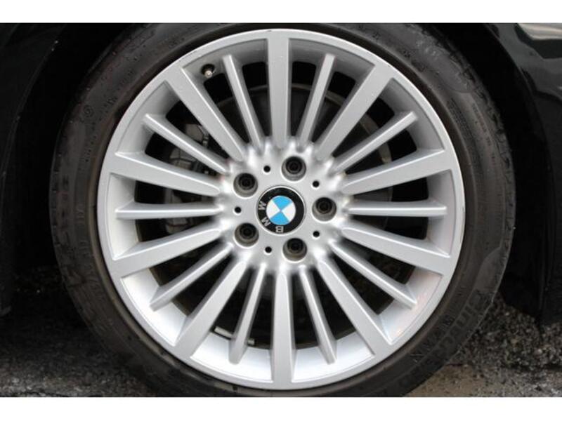 4 SERIES