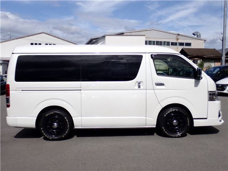 HIACE