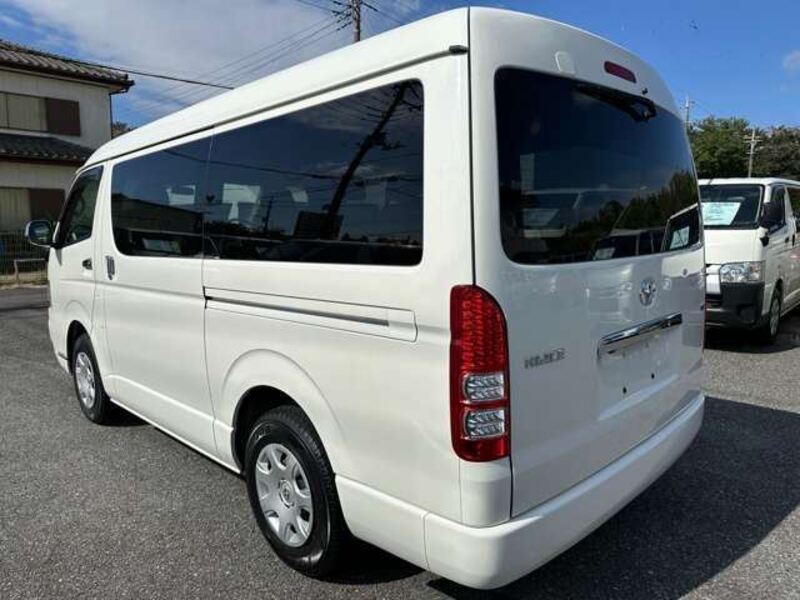 HIACE