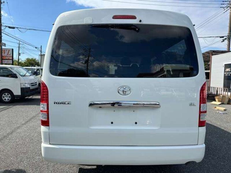 HIACE