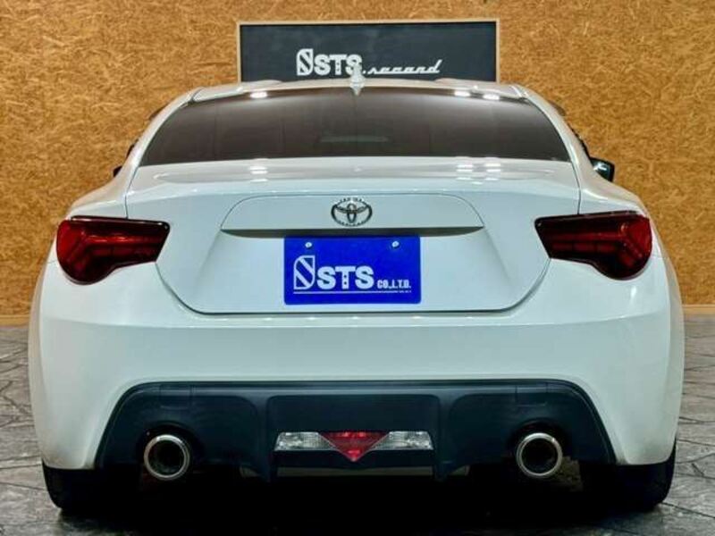 86