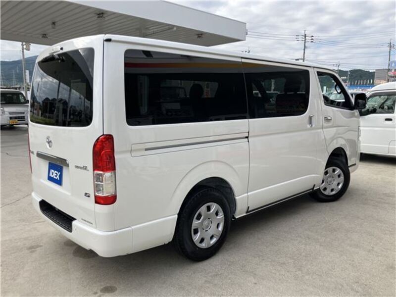 HIACE
