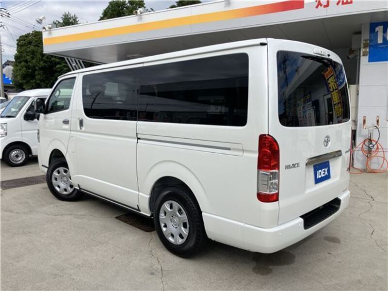 HIACE